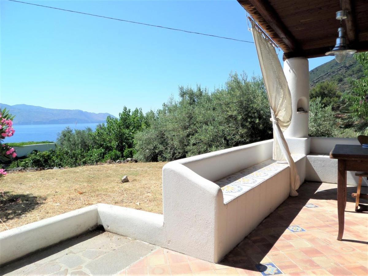 Case Al Mare - Terrazzi Panoramici E Ampio Giardino Santa Marina Salina Zewnętrze zdjęcie